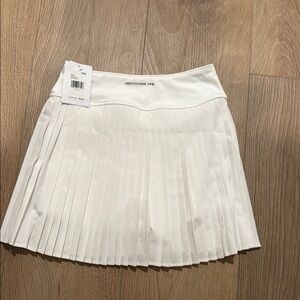 Abercrombie & Fitch Cream Pleated Mini Skirt youth 13/14 - new with tags